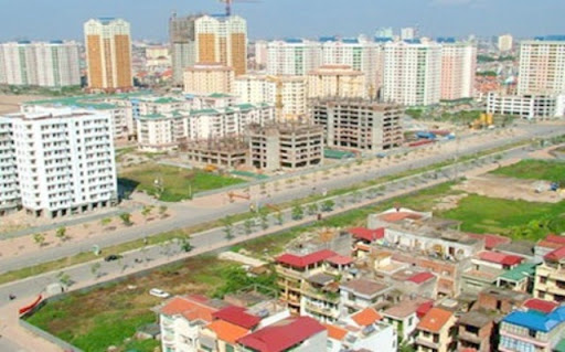 Có nên mua nhà, đất tái định cư hay không?