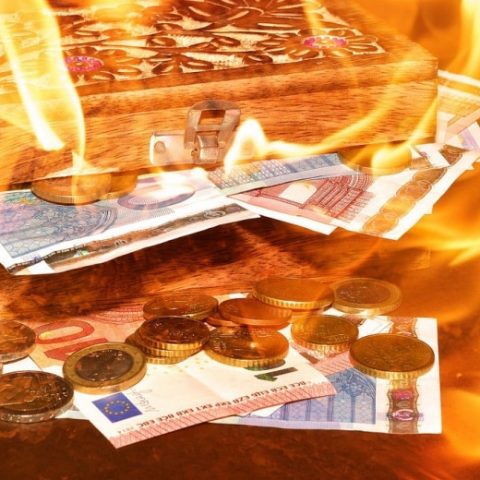 Nguyên nhân gì khiến trader “cháy” tài khoản khi giao dịch forex