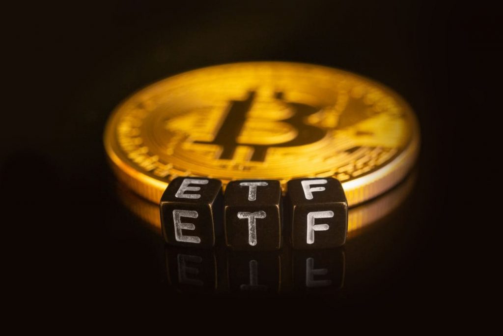 Sự khác biệt giữa ETF đòn bẩy với Margin Futures Sự khác biệt giữa ETF đòn bẩy với Margin Futures