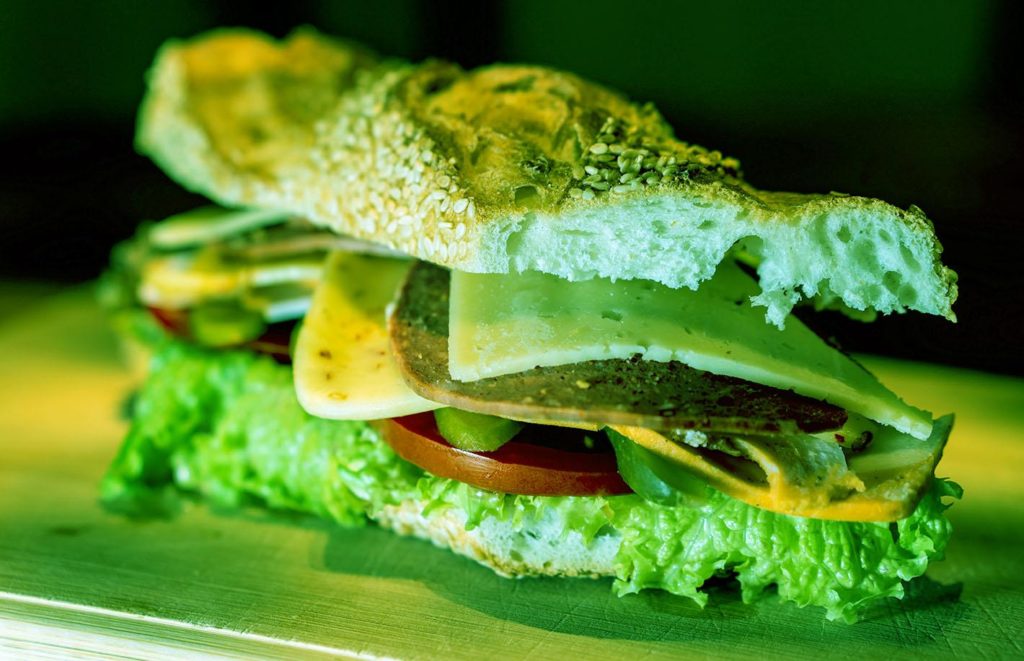 Sandwich Attack là gì? Làm thế nào để tránh khỏi cuộc tấn công này?
