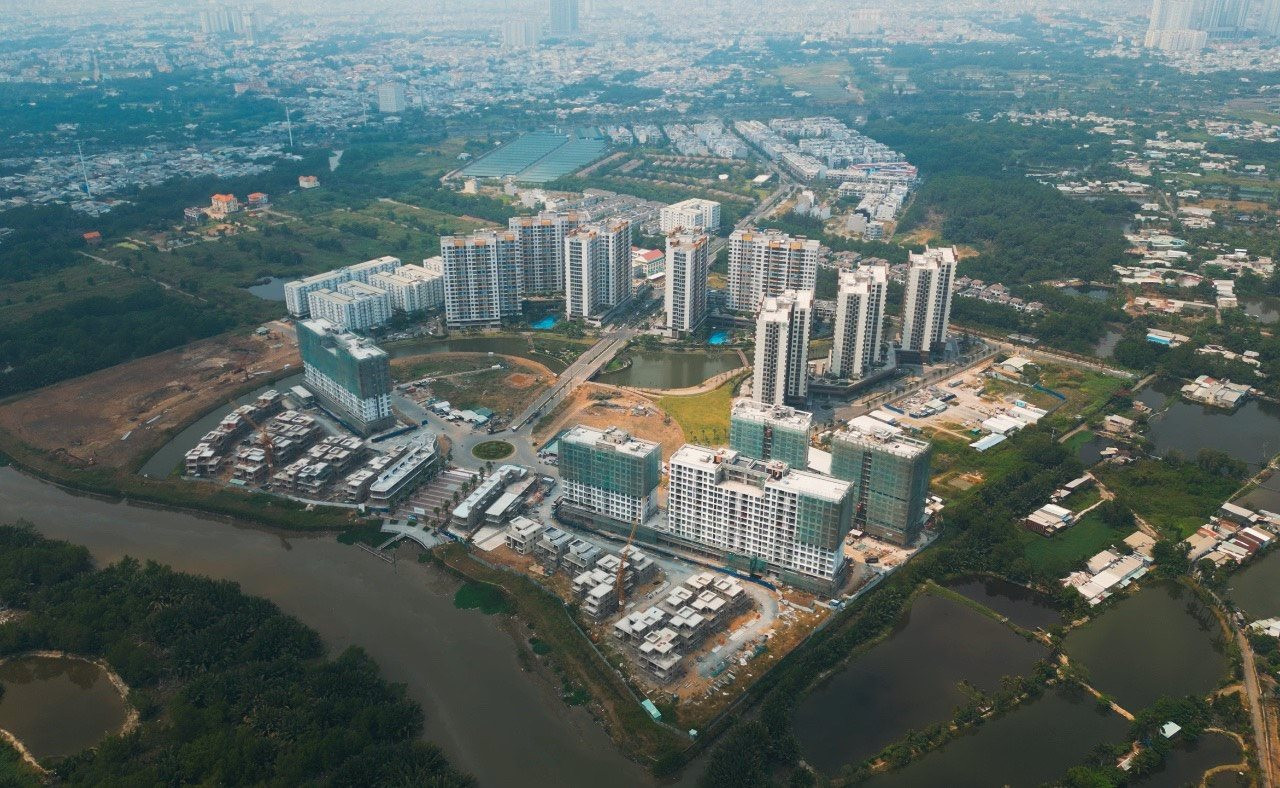 Tưởng rằng khách hàng không có tiền khi thị trường khó khăn nhưng chuyện “bất ngờ” đã xảy ra với phân khúc căn hộ trung cấp