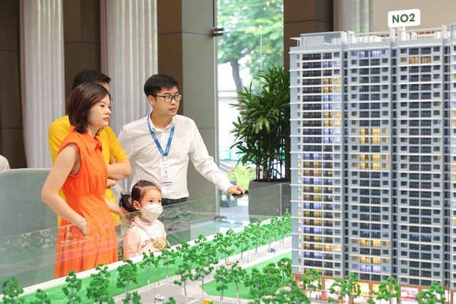 Giá chung cư tại nhiều dự án ở Long Biên chạm mốc hơn 70 triệu đồng/m2, tương đương giá chung cư tại Cầu Giấy