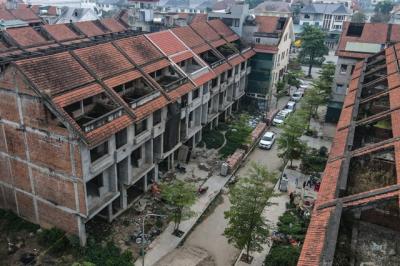 Hàng loạt biệt thự bỏ không trở thành nhà cho thuê giá rẻ