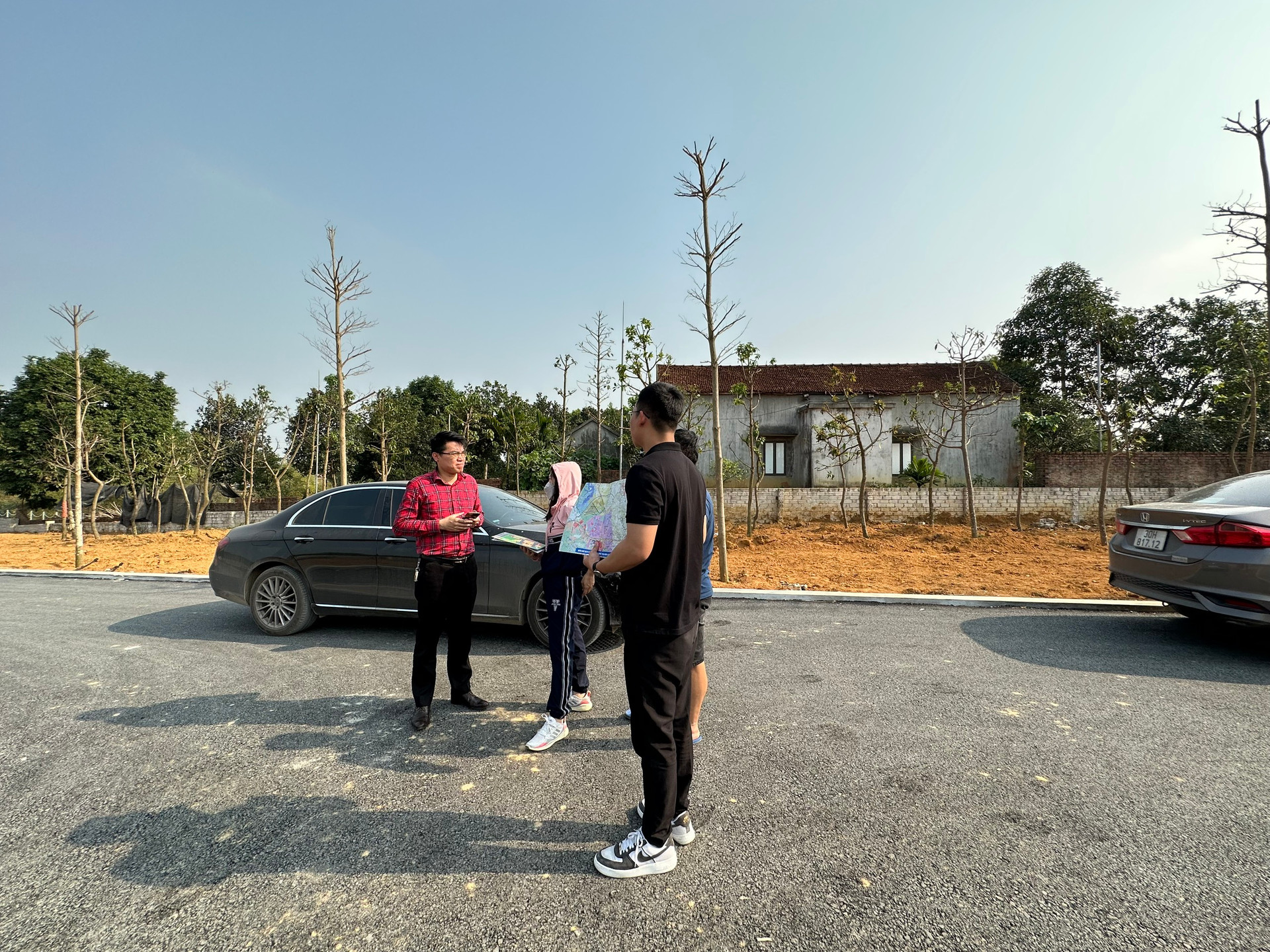 Nhà đầu tư bất động sản rục rịch “đi săn”, niềm tin sẽ khơi dậy thị trường? - Ảnh 2. Nhà đầu tư bất động sản rục rịch “đi săn”, niềm tin sẽ khơi dậy thị trường? - Ảnh 2.