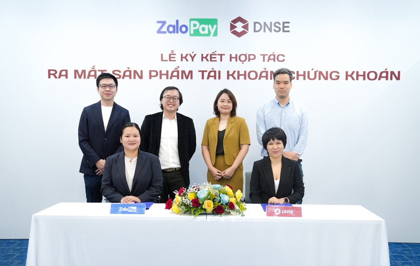 DNSE và ZaloPay hợp tác, ra mắt sản phẩm hỗ trợ đầu tư chứng khoán đầu tiên trên ví điện tử