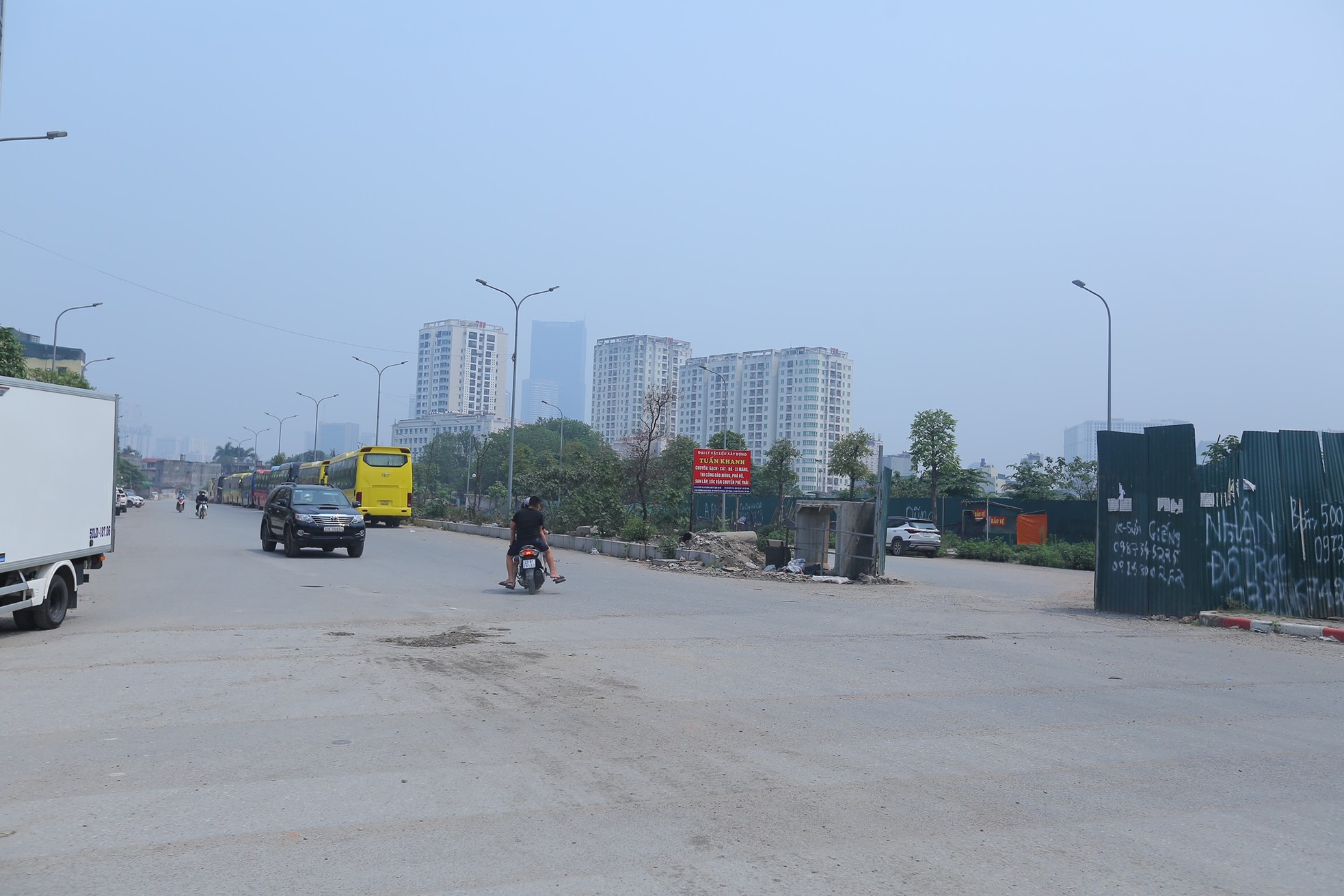 Tuyến đường trăm tỷ chỉ dài hơn 1km vẫn dang dở sau 5 năm - Ảnh 18. Tuyến đường trăm tỷ chỉ dài hơn 1km vẫn dang dở sau 5 năm - Ảnh 18.