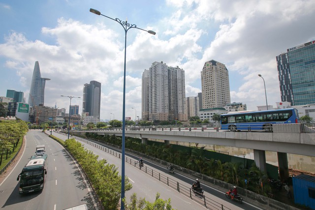 Tp.HCM đôn đốc, giám sát tiến độ 40 dự án hạ tầng giao thông trọng điểm