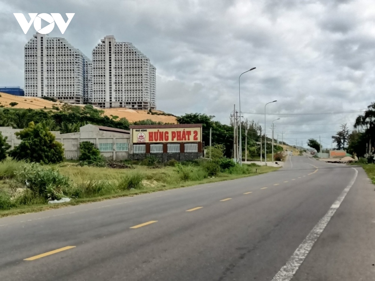 Bình Thuận “điểm danh” 33 dự án phạm luật