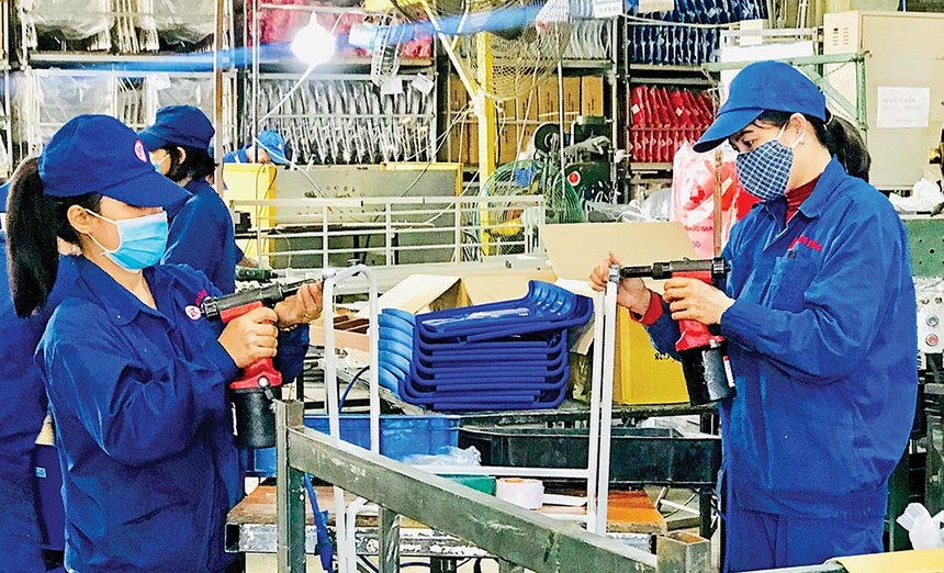 Doanh nghiệp và nhà đầu tư kỳ vọng chuyển biến thực sự đến trong quý III