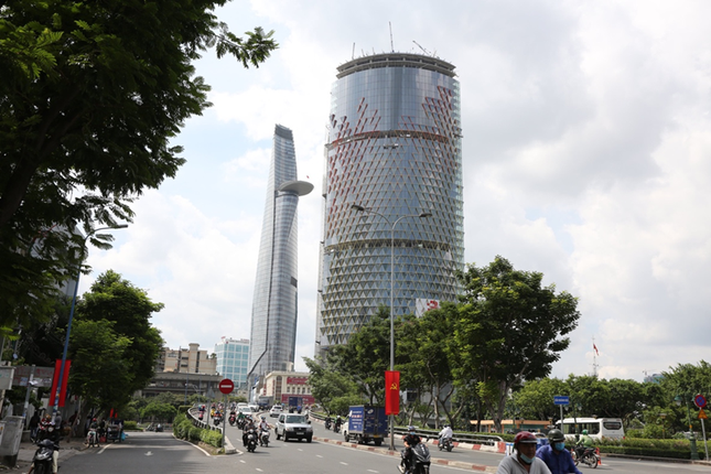 Tòa nhà tai tiếng làm ‘xấu mặt’ TPHCM suốt 16 năm