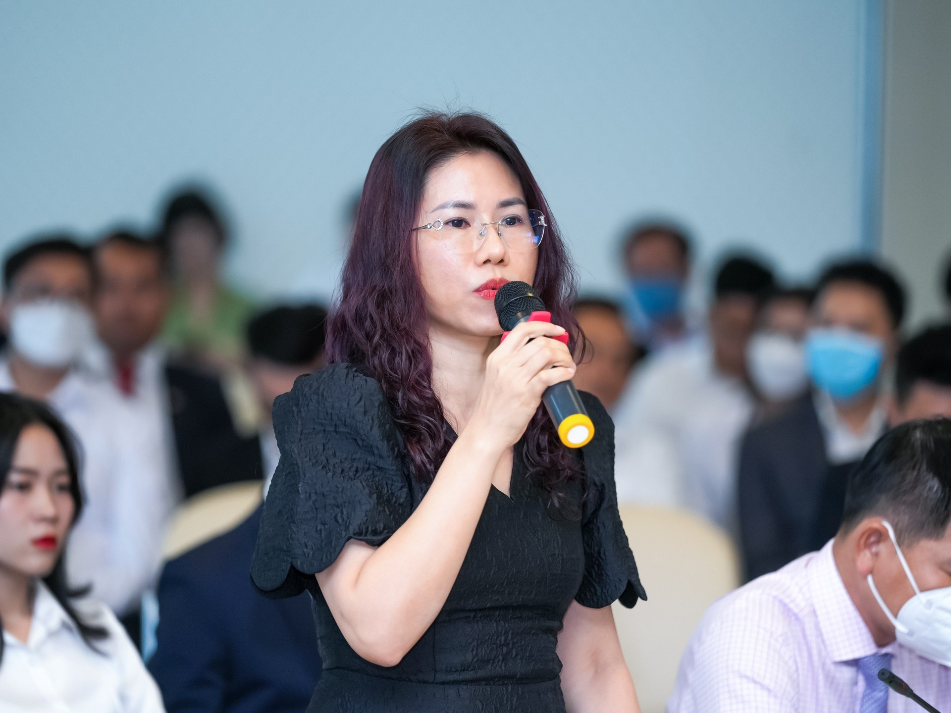 Tổng giám đốc Thăng Long Real Group: “Gia hạn một dự án mất 3 năm chưa hoàn thành, hồ sơ nộp lên đẩy đi khắp nơi, doanh nghiệp còng lưng gánh lãi ngân hàng…”