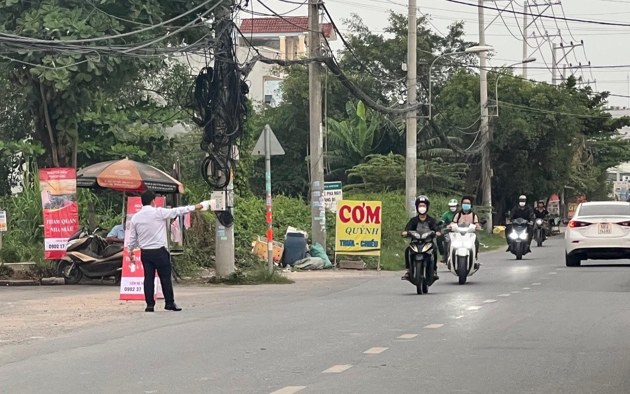 Tâm sự nghề môi giới bất động sản: Sắp bỏ nghề bỗng chốt được giao dịch!