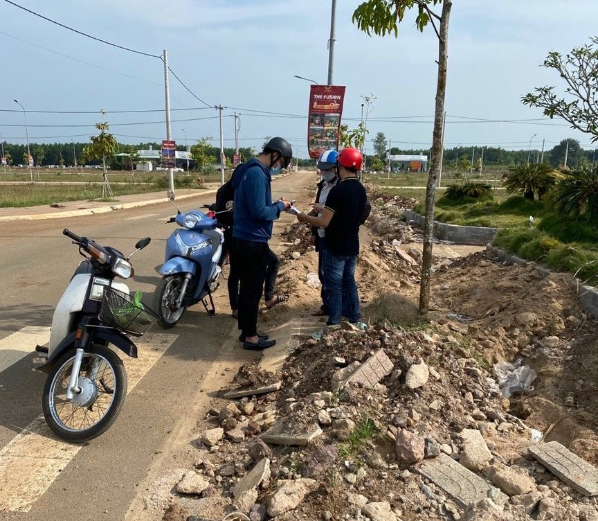 Đất nền qua đợt giảm mạnh, đã đến lúc nhà đầu tư xuống tiền trở lại?