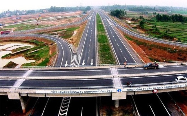 15 dự án giao thông thí điểm thưởng nhà thầu đảm bảo tiến độ