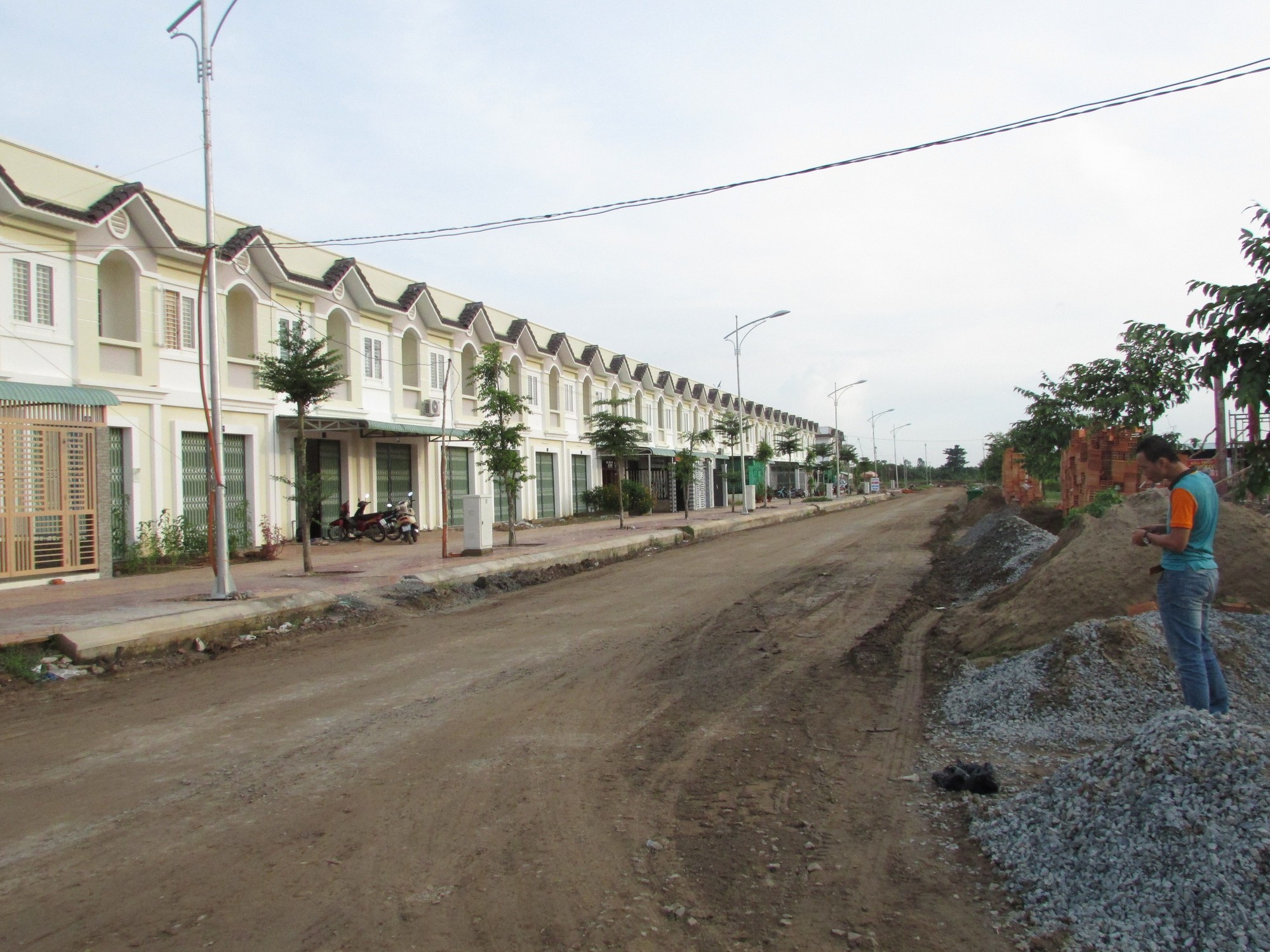Vực dậy thị trường bất động sản, thúc đẩy phục hồi kinh tế - Ảnh 2. Vực dậy thị trường bất động sản, thúc đẩy phục hồi kinh tế - Ảnh 2.