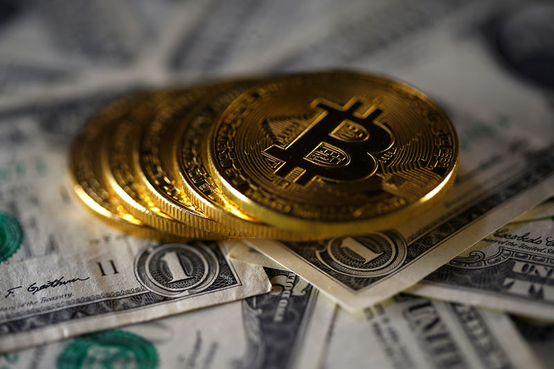 Bitcoin ngày 11/8: Giảm về 29.500 USD, SEC sẽ chấp thuận nhiều quỹ bitcoin ETF?