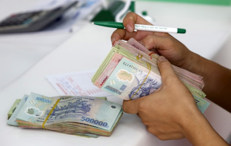 Sửa đổi quy định mua bán TPDN tại các ngân hàng? Thị trường 28/3
