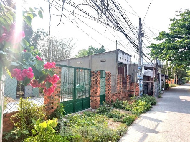 Hai dự án gối đầu ‘đắp chiếu’ 16 năm giữa khu đất vàng, làm xấu đô thị Thủ Dầu Một - Ảnh 11. Hai dự án gối đầu ‘đắp chiếu’ 16 năm giữa khu đất vàng, làm xấu đô thị Thủ Dầu Một - Ảnh 11.