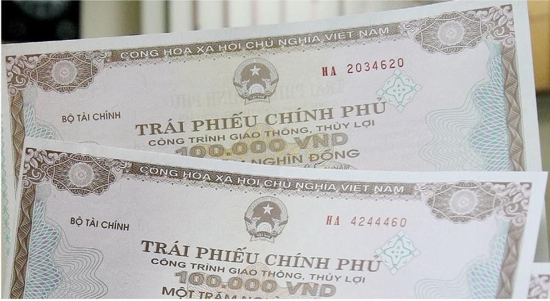 Tháng 7/2023, lãi suất huy động trái phiếu chính phủ qua đấu thầu tại HNX tiếp tục giảm