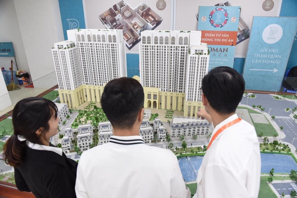 Những con số khốc liệt của nghề môi giới bất động sản