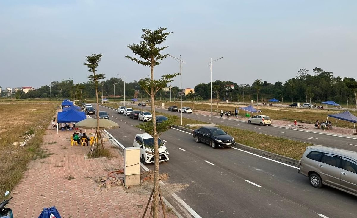 “Người mua vay ngân hàng trên 50% giá trị bất động sản có dấu hiệu đầu cơ?”