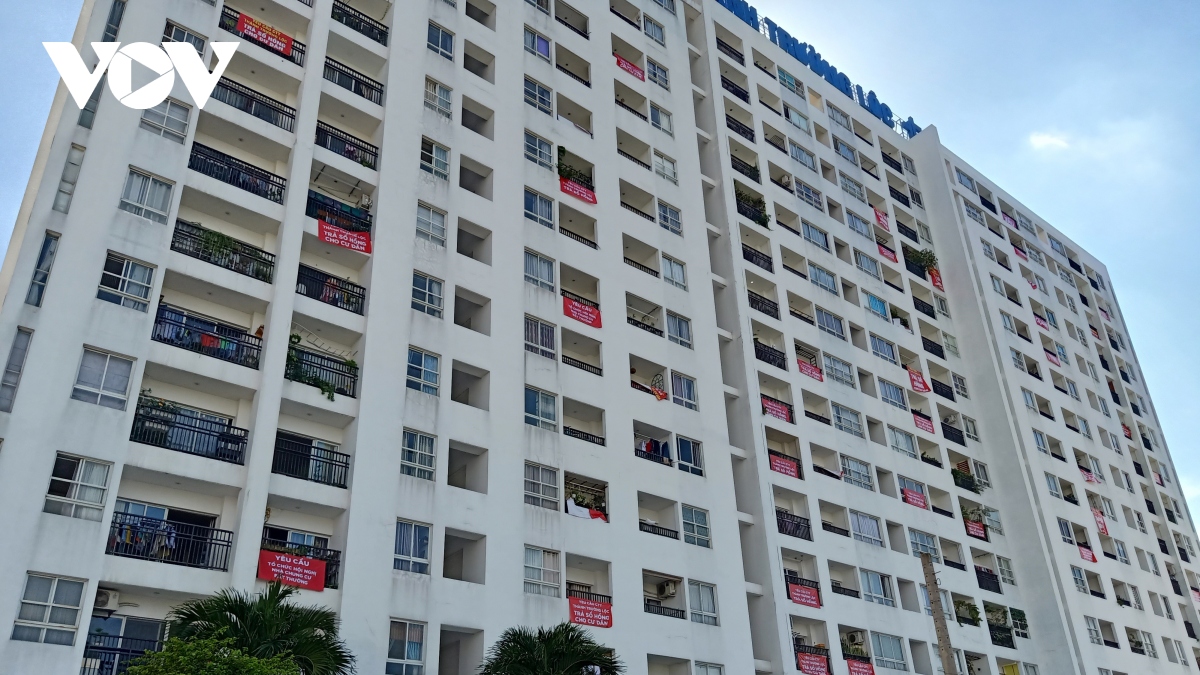 TP.HCM phân nhóm đẩy nhanh tiến độ cấp sổ hồng hơn 81.000 căn nhà