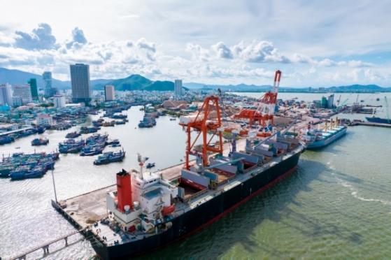picb75c8d1c045736860971b1f26187970a Cảng Quy Nhơn: 7 năm vẫn